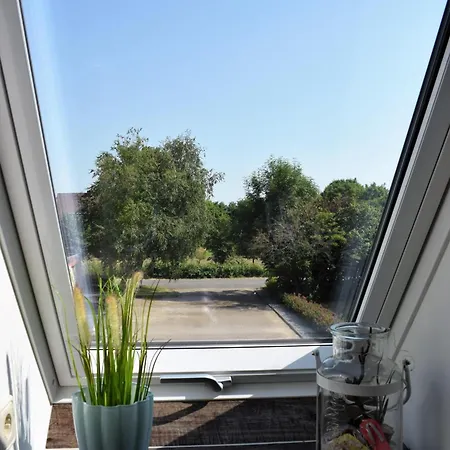 Vadders Hof * Risum-Lindholm